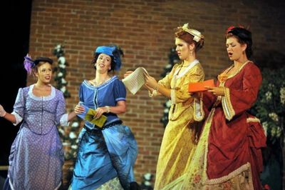 Elizabeth Lanie, Shannon McMinn Hoppe, Mariah Parris and Nettie Kraft Photo